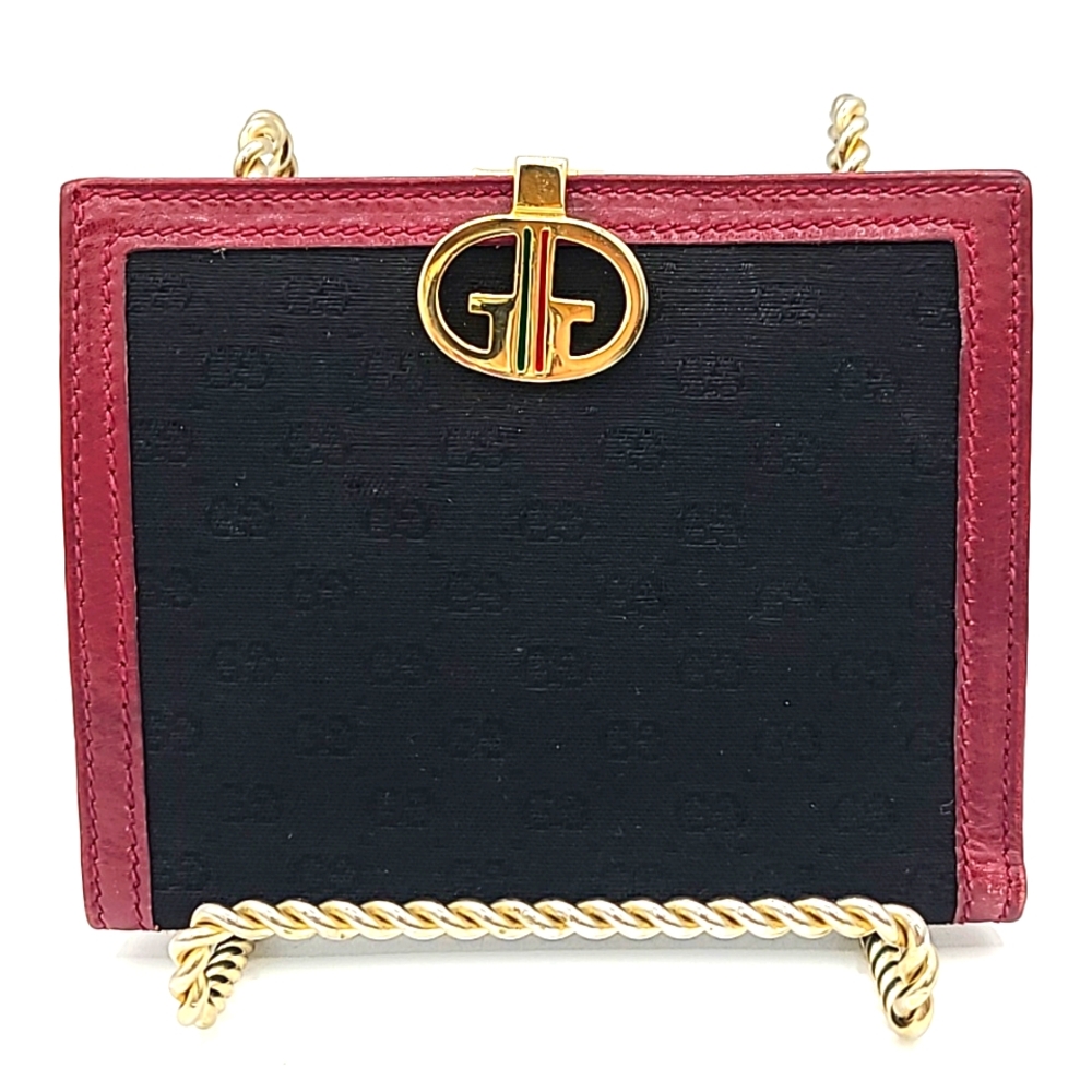 GUCCI GG Bifold Compact Wallet